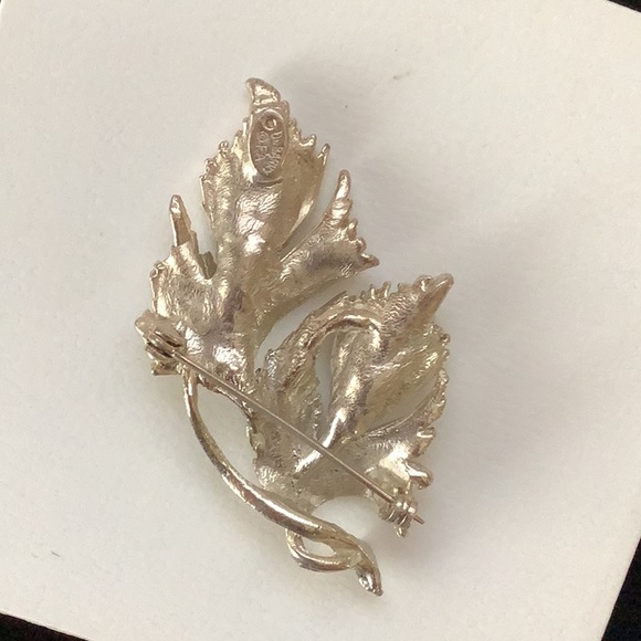 DuBARRY FA Signed Double Leaf Silver-Tone Brooch - Picture 3 of 5